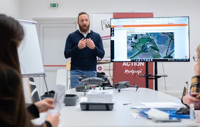 Training Center Drone En Vendée - Axiale, Centre de Formation à Sainte-Gemme-la-Plaine