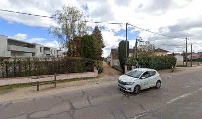 Ht Local, Centre de Formation à Lux