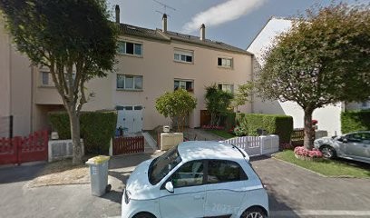 Benard Claude, Centre de Formation à Élancourt