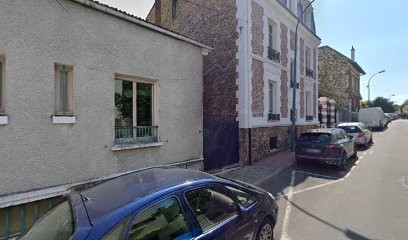 41 Words, Centre de Formation à Suresnes