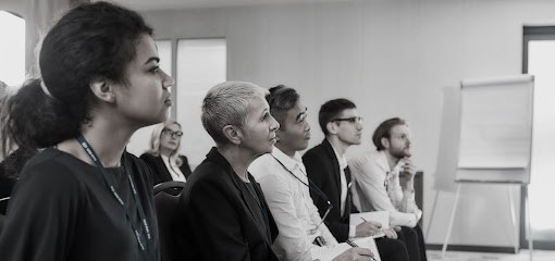 Training 8-C, St Tropez, Centre de Formation à Grimaud