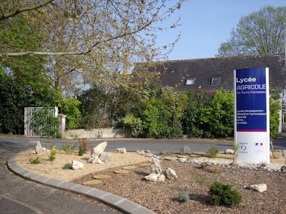 Vocational Training Center Agricultural Promotion Tours Fondettes C.f.p.p.a, Centre de Formation à Fondettes