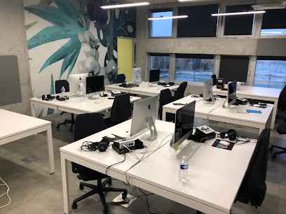 Apaxxdesigns - Centre De Formation MAO, Vidéo, Digital, Centre de Formation à Ivry-sur-Seine