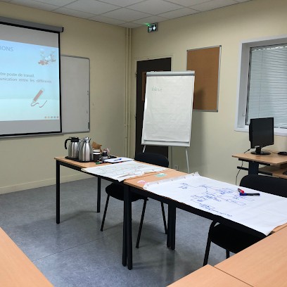 Agency #Supernormaux, Centre de Formation à Orry-la-Ville