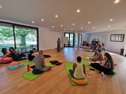 Lore Heya Chamanisme, Centre de Formation à Roquebrune-sur-Argens