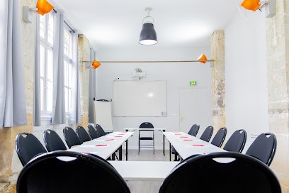 Afar, Centre de Formation à Paris 11