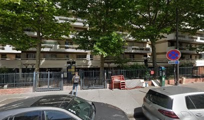 Institute Adios, Centre de Formation à Paris 11