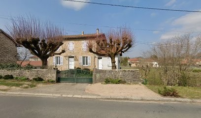 Bruno Pasqualini, Centre de Formation à Saint-Jean-le-Vieux