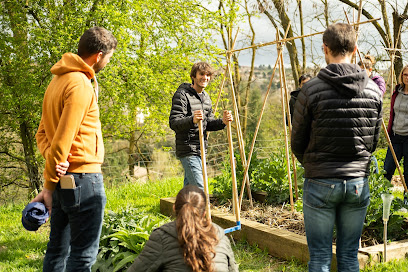 Piénu _ Potager : Formations En Permaculture, Centre De Formation à Pommiers