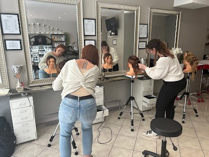 L'audacieuse Allure - Training Makeup & Hairdressing, Centre de Formation à Toulon