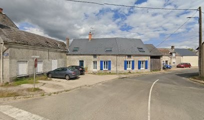 Karo English, Centre de Formation à Saint-Péravy-la-Colombe