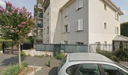 Hippias Mickael, Centre de Formation à Thiais