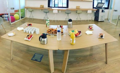 Comme Un Lundi By Nadia Delli, Centre de Formation à Lyon 07