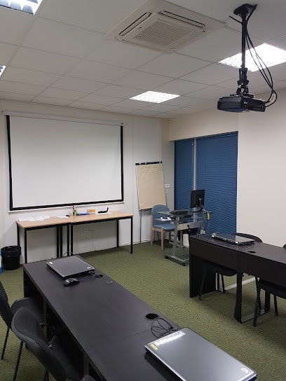 2pj - Ecole Taxi 93 - Training Taxi Initiale 75 - 77 Et Continue, Centre de Formation à Rosny-sous-Bois