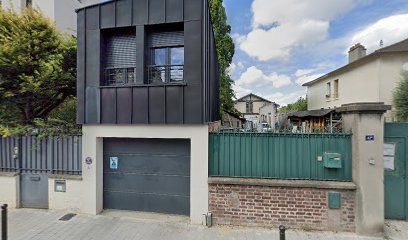 Pierret Lorette, Centre de Formation à Vitry-sur-Seine