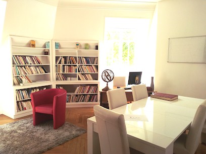 Ecole Européenne Des Philosophies Et Psychothérapie Appliquées, Centre de Formation à Paris 17