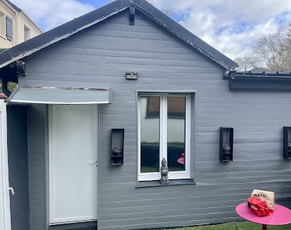 Students Nails Academy, Centre de Formation à Épinay-sur-Orge