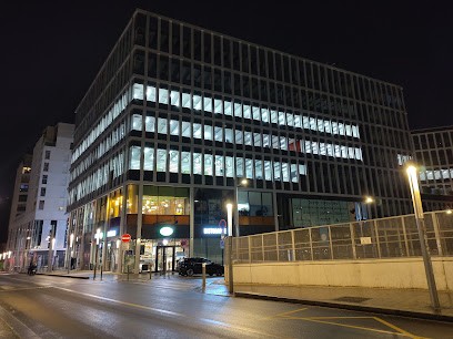 L'école Supérieure De La Banque - Esbanque - Seat And Campus Idf, Centre de Formation à Nanterre