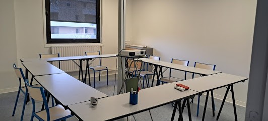 Cnqaos De Marseille - Centre De Formation Cfa Assistant Dentaire, Centre de Formation à Marseille 09