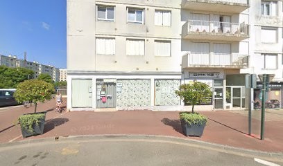 Code'ngo! Les Clayes-Sous-Bois - Gare - Centre D'examen Du Code De La Route Et Du Permis Bateau, Centre de Formation aux Clayes-sous-Bois