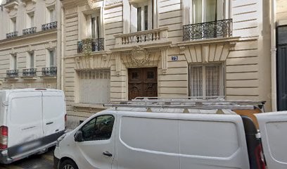 Adeline Florence, Centre de Formation à Paris 17