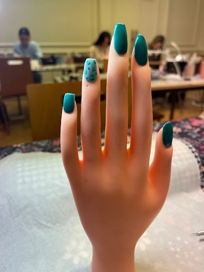 Formanails Besançon - Training Prothésiste Ongulaire, Centre de Formation à Besançon