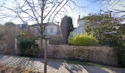 Roux Jean-Christophe, Centre de Formation à Rueil-Malmaison