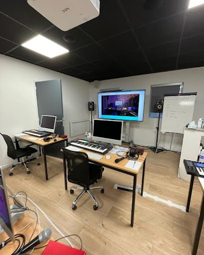 Intouchmedia, Centre de Formation à Vezin-le-Coquet