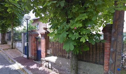 Schneider Constance, Centre de Formation au Pré-Saint-Gervais