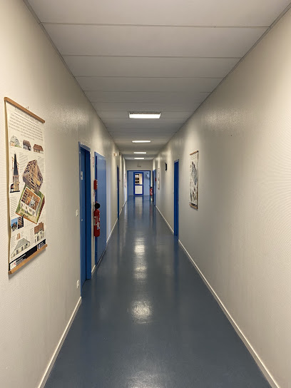 Pôle Formation Uimm Franche-Comté - Site De Dole, Centre De Formation à Dole
