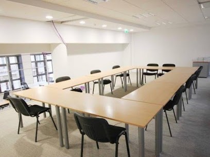 Clever Institut, Centre de Formation à Paris 08