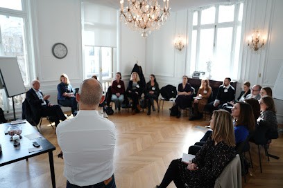 Em Produits De Santé, Centre de Formation à Paris 08