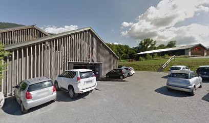 Company Service, Centre de Formation à Demi-Quartier