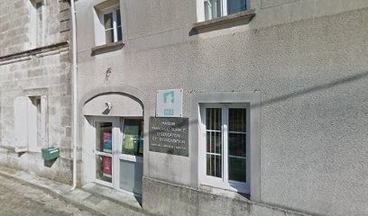 Rural Family Home, Centre de Formation à Saint-Yzans-de-Médoc