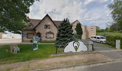 Mfr Saligny Sur Roudon : Training Center Par Alternance, Centre de Formation à Saligny-sur-Roudon