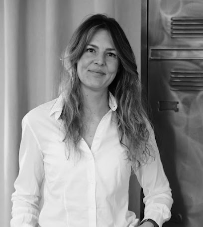 Lolita Galabert -Thérapie Familiale - Thérapie De Couple - Analyse Des Pratiques Centre De Formation à Conflans-Sainte-Honorine