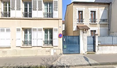 Sadji Nasser, Centre de Formation à Vincennes