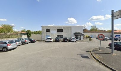 Poujaumi, Centre de Formation à La Couronne