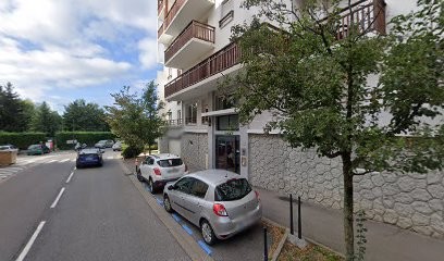 Zribi Cecile, Centre de Formation à Saint-Julien-en-Genevois