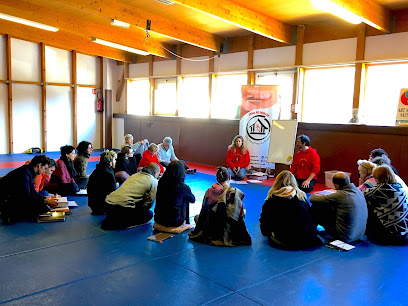 Esbr - École De Shiatsu Des Bouches Du Rhône, Centre De Formation à Carry-le-Rouet