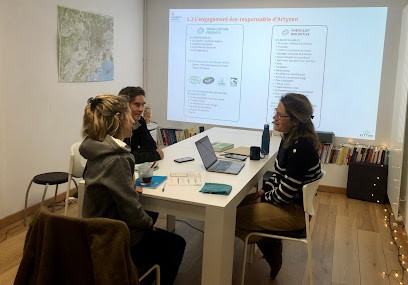 Academy Karuna, Centre de Formation à Clapiers