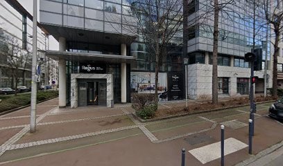 Artistiquement Riche, Centre de Formation à Issy-les-Moulineaux