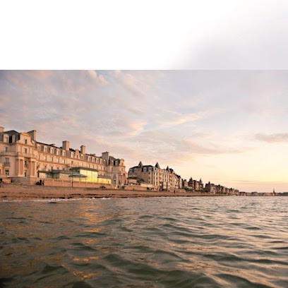 Academy Des Thermes Marins De Saint-Malo, Centre de Formation à Saint-Malo