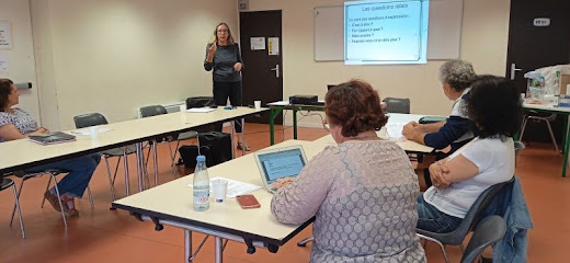 Nathalie Hourdebaigt Formatrice En Communication, Commercial, Management, Rh, Développement Personnel Centre De Formation à Salies-de-Béarn