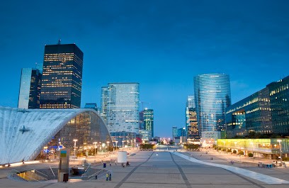 ESSEC Executive Education, Centre de Formation à Puteaux