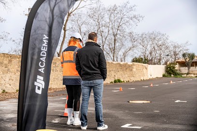 Instadrone Academy, Centre de Formation à Servian
