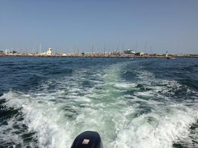 Boat Ecole Sea Ecole, Centre de Formation à Le Grau Du Roi