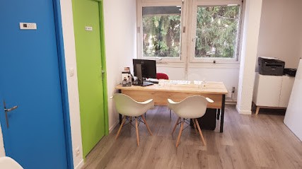 Yuna Formations, Centre de Formation à Cluses