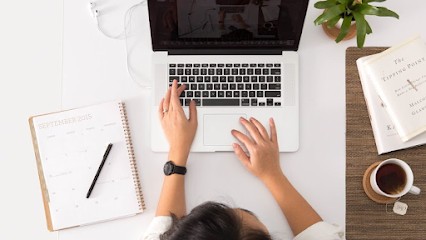 Aleksandra Demazy, Les Formations Ambitieuses, Centre de Formation à Poussan